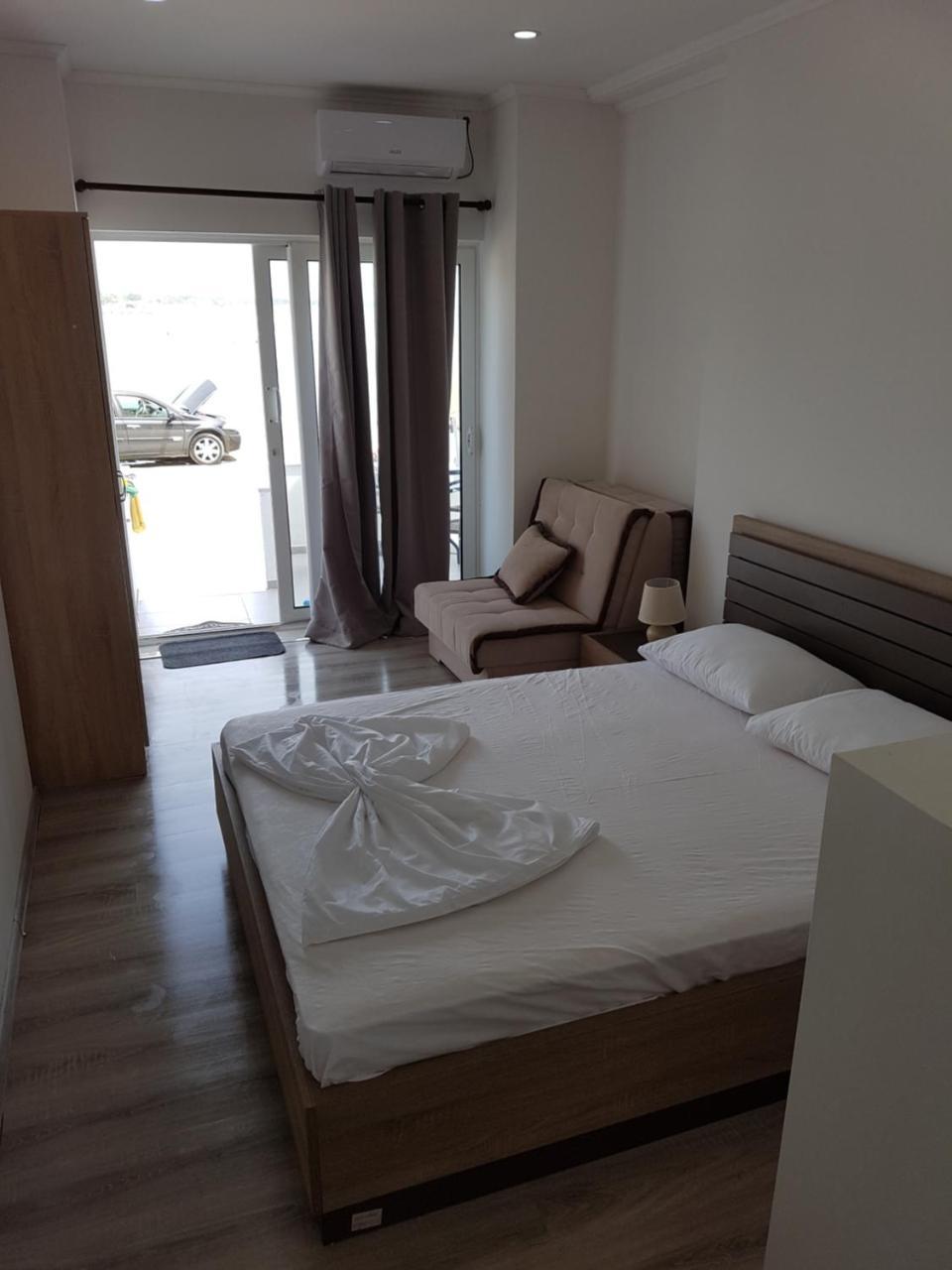 Avdiu Apartment Ülgün Dış mekan fotoğraf